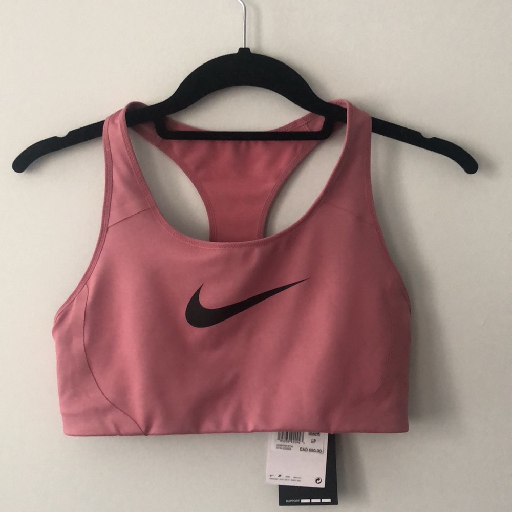 NWT Nike Sports Bra